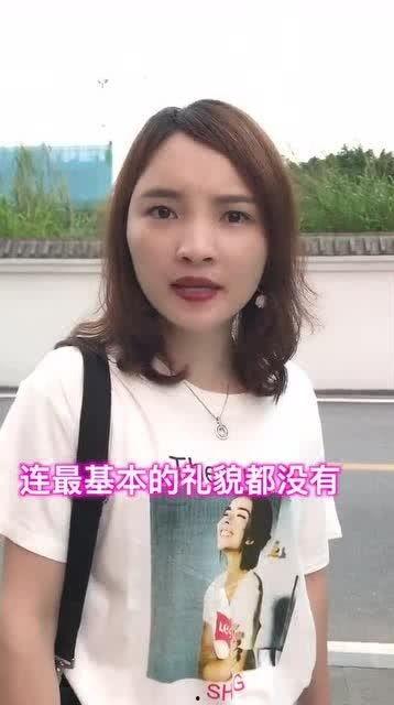 美女吃瓜甜不甜,吃瓜甜不甜，揭秘甜蜜背后的秘密