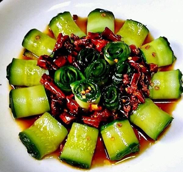 吃生腌瓜视频,生腌瓜的诱惑与挑战